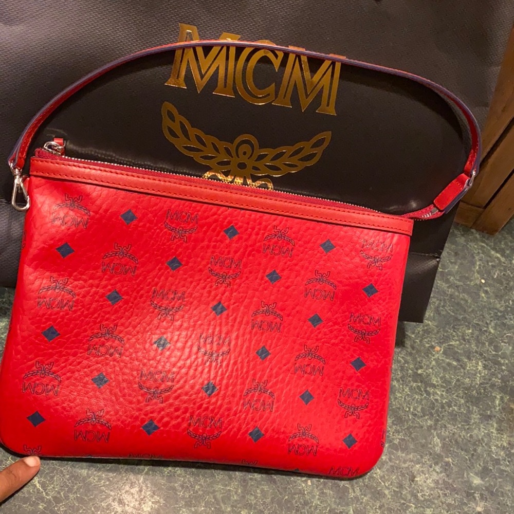 MCM Clutch
